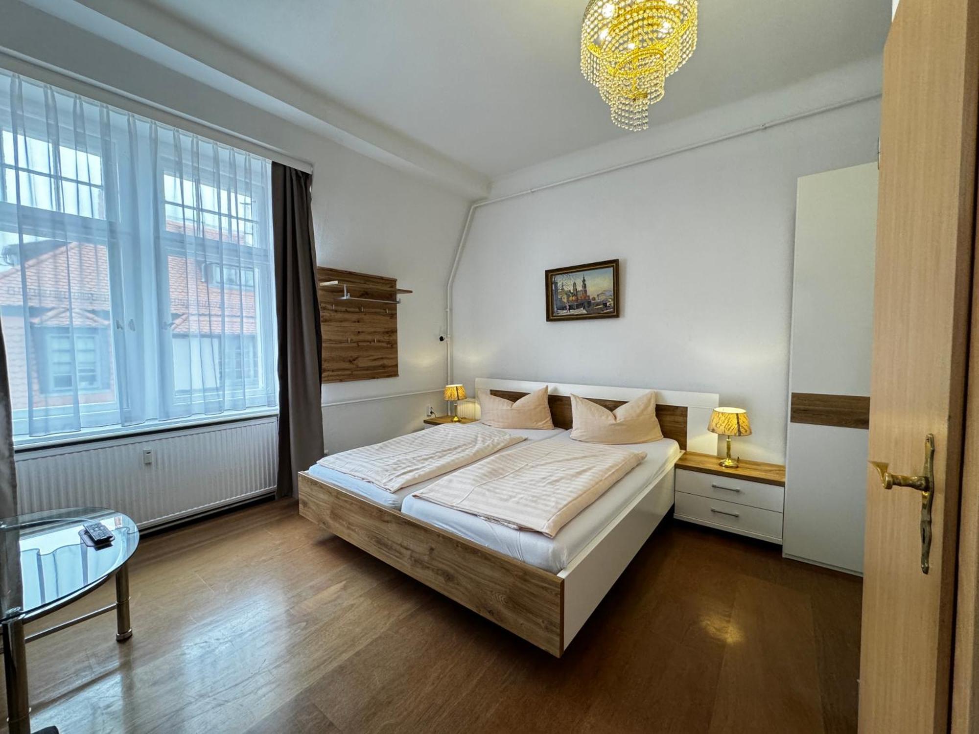 Hotel Zu Den Linden Dresde Extérieur photo