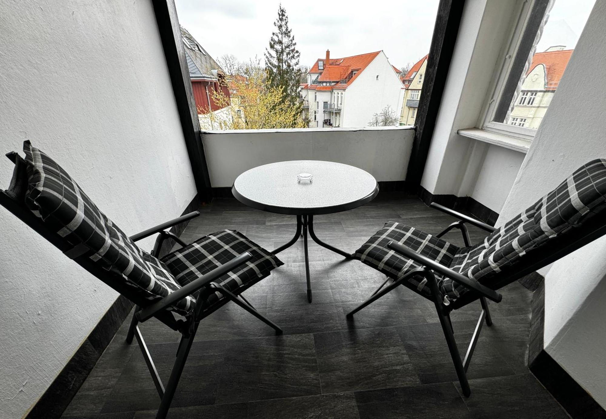Hotel Zu Den Linden Dresde Extérieur photo