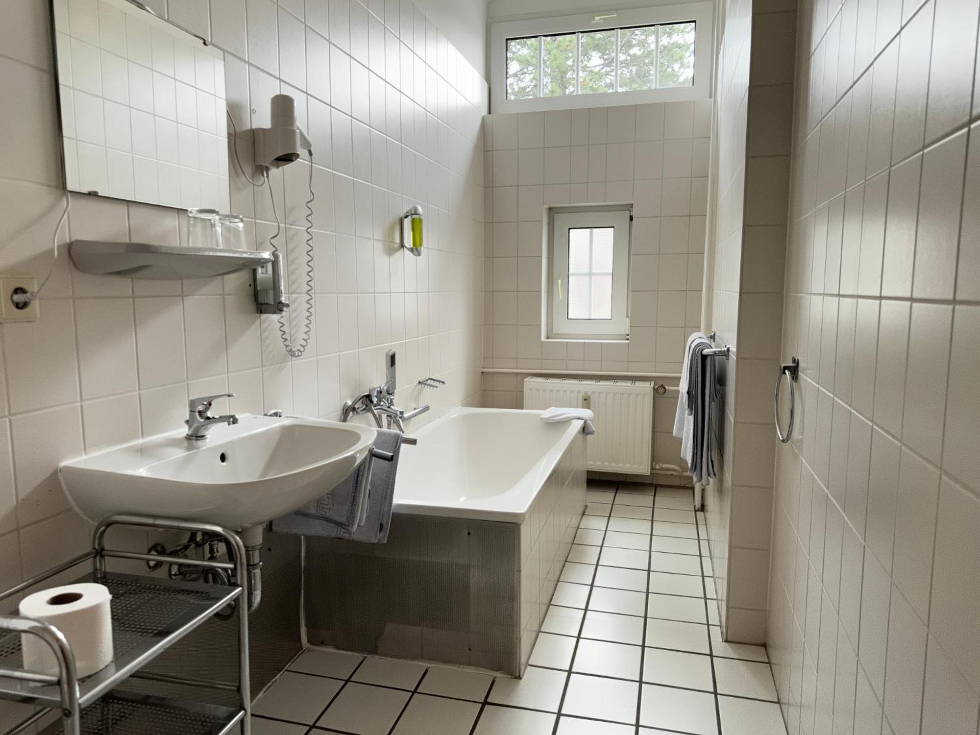 Hotel Zu Den Linden Dresde Extérieur photo