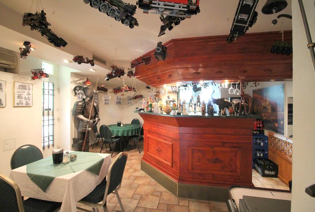Hotel Zu Den Linden Dresde Extérieur photo